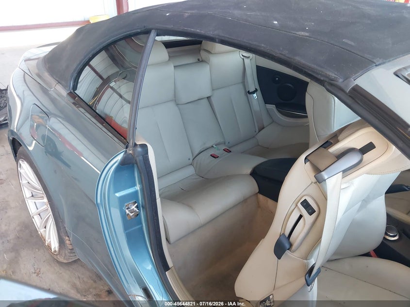 2006 BMW 6 series VIN WBAEK13416CN75796 IAAI salvage auction — NORMAL WEAR, Salvage Title - Dealer (California), sold $375 on 2026-08-04 (photo 8)