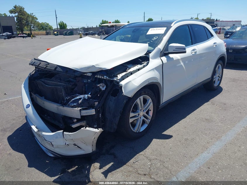 2016 Mercedes-benz Gla-klasse VIN WDCTG4GB3GJ232775 IAAI salvage auction — FRONT END, Salvage (California), sold $2,250 on 2026-08-19 (photo 2)