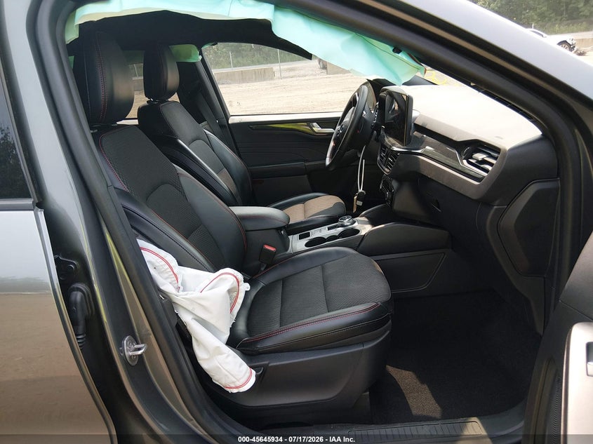 2024 Ford Escape VIN 1FMCU9NZ4RUA20282 IAAI salvage auction — SIDE, Clear (Maryland), sold $2,650 on 2026-07-29 (photo 5)