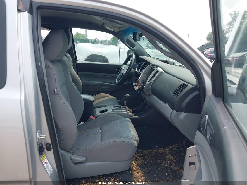 2012 Toyota Tacoma VIN 5TFUU4ENXCX039630 IAAI salvage auction — VANDALISM, Salvage (Pennsylvania), sold $1,800 on 2026-07-31 (photo 5)