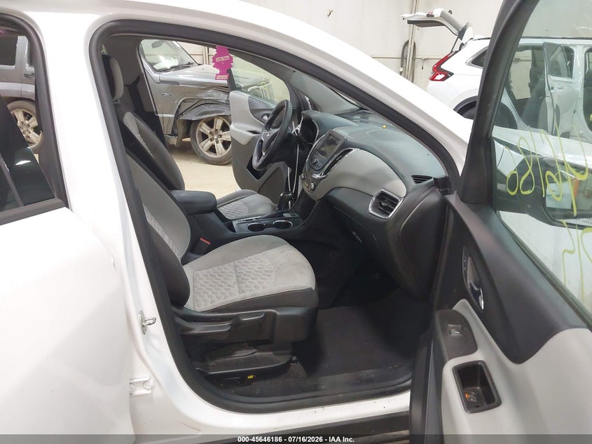 2019 Chevrolet Equinox VIN 2GNAXSEV5K6120619 IAAI salvage auction — REAR END, Salvage Title, sold $1,050 on 2026-09-02 (photo 5)