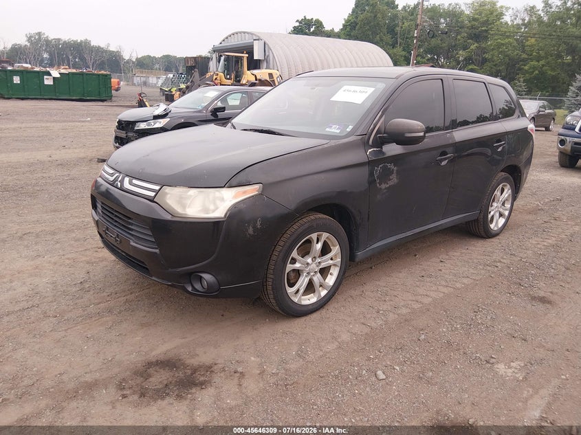 2014 Mitsubishi Outlander VIN JA4AD3A35EZ012239 IAAI salvage auction — NORMAL WEAR, Clear (New Jersey), sold $25 on 2026-07-30 (photo 2)