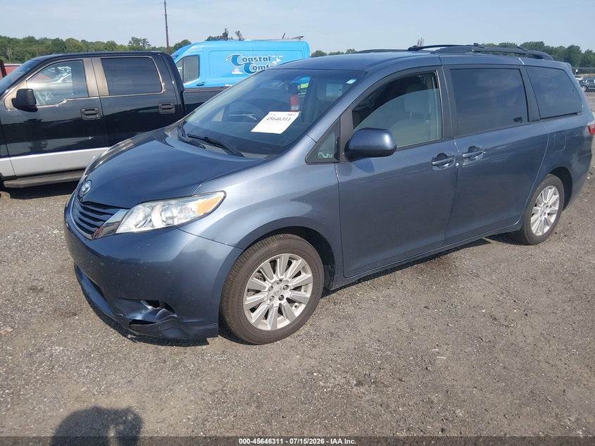2015 Toyota Sienna VIN 5TDJK3DCXFS126022 IAAI salvage auction — NORMAL WEAR, Clear (Delaware), sold $5,425 on 2026-07-20 (photo 2)