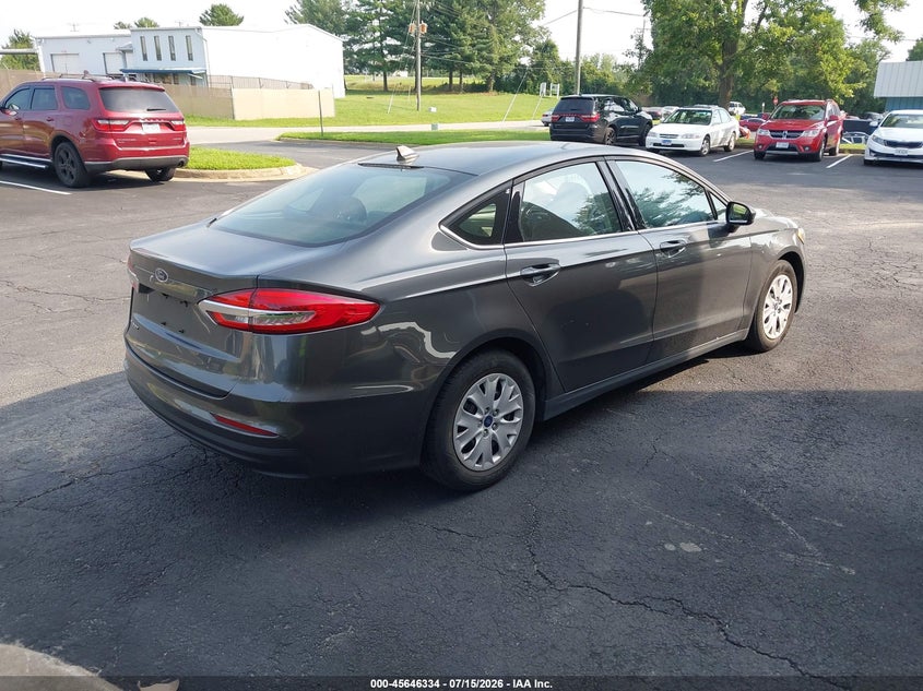 2020 Ford Fusion VIN 3FA6P0G78LR119109 IAAI salvage auction — NORMAL WEAR, SF97 (Virginia), sold $13,700 on 2026-07-22 (photo 4)