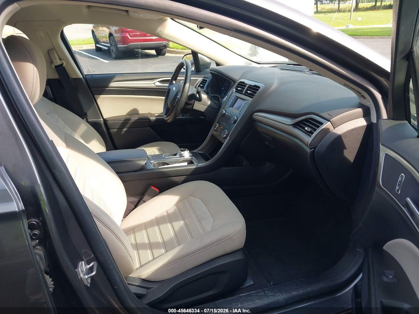 2020 Ford Fusion VIN 3FA6P0G78LR119109 IAAI salvage auction — NORMAL WEAR, SF97 (Virginia), sold $13,700 on 2026-07-22 (photo 5)