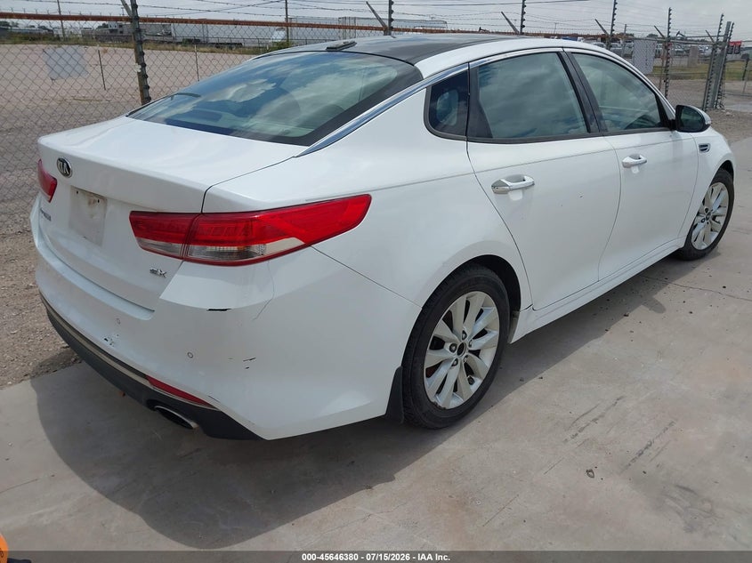 2016 Kia Optima VIN 5XXGU4L35GG102709 IAAI salvage auction — NORMAL WEAR, Original (Texas), sold $675 on 2026-07-30 (photo 4)