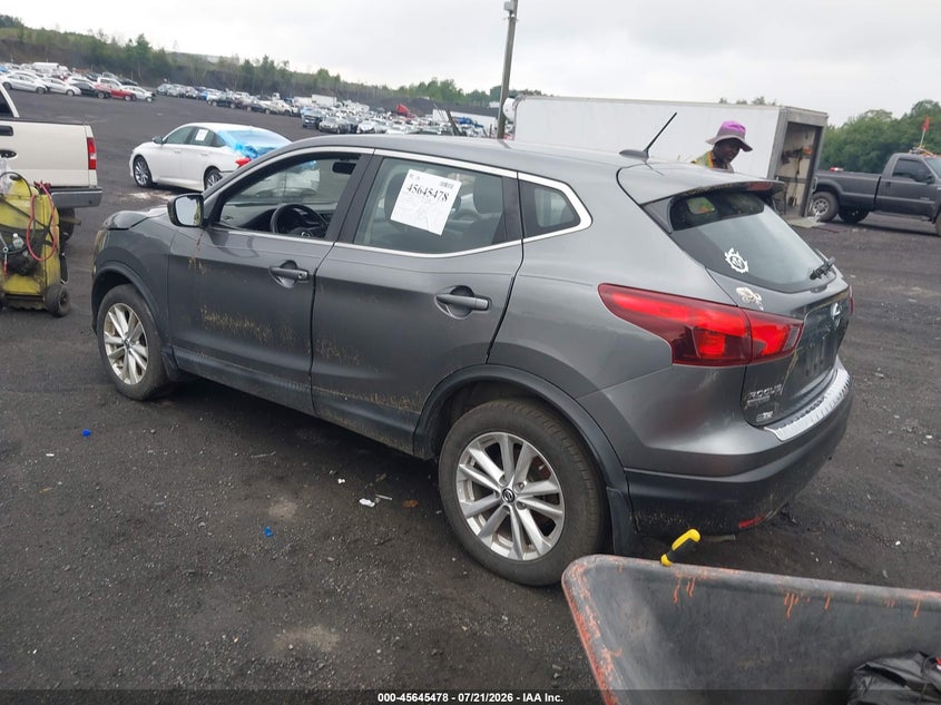 2019 Nissan Rogue sport VIN JN1BJ1CR1KW623944 IAAI salvage auction — NORMAL WEAR, Clear (Pennsylvania), sold $500 on 2026-07-28 (photo 3)