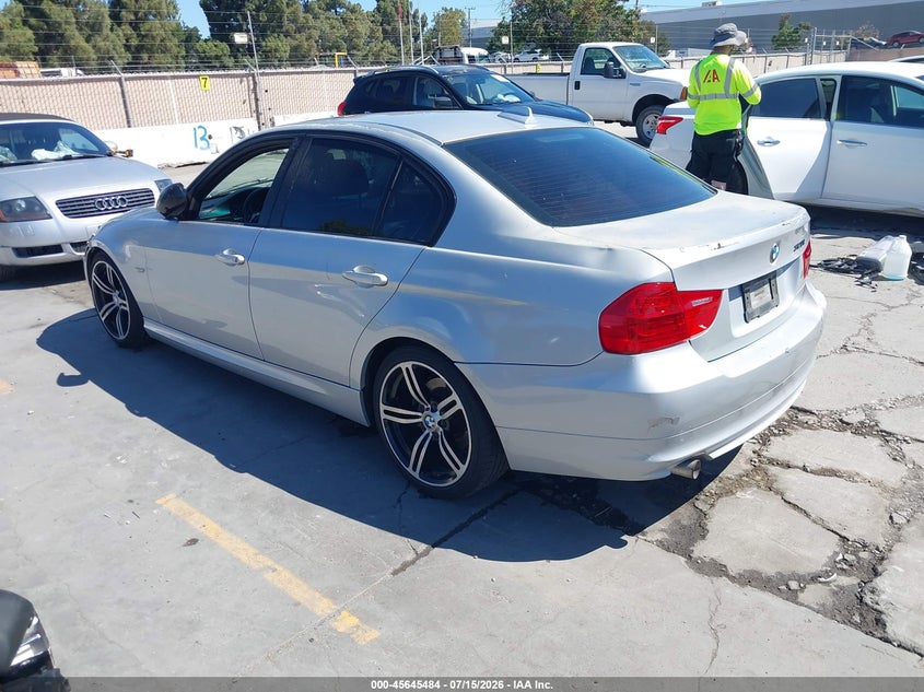 2010 BMW 3 series VIN WBAPH5G58ANM35811 IAAI salvage auction — NORMAL WEAR, Salvage Title - Dealer (California), sold $275 on 2026-08-03 (photo 3)
