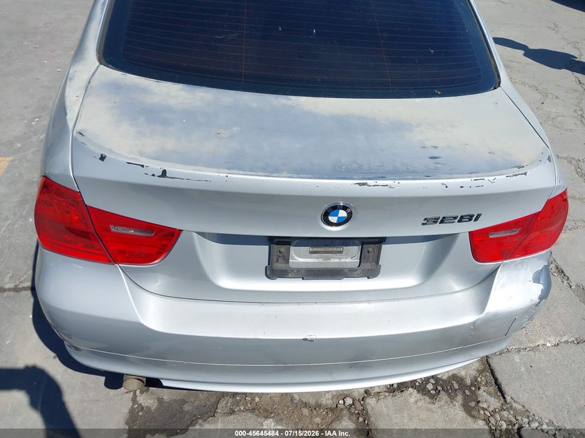 2010 BMW 3 series VIN WBAPH5G58ANM35811 IAAI salvage auction — NORMAL WEAR, Salvage Title - Dealer (California), sold $275 on 2026-08-03 (photo 6)