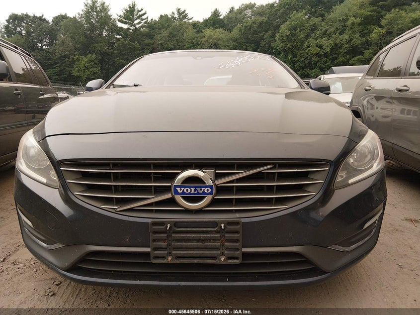 2014 Volvo S60 VIN YV1612FH8E2295399 IAAI salvage auction — NORMAL WEAR, Clear (Massachusetts), sold $100 on 2026-08-04 (photo 6)