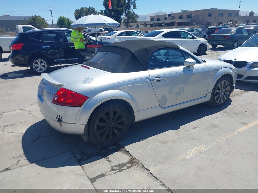 2001 Audi Tt VIN TRUTX28N011016513 IAAI salvage auction — NORMAL WEAR, Salvage Title - Dealer (California), sold $25 on 2026-07-29 (photo 4)