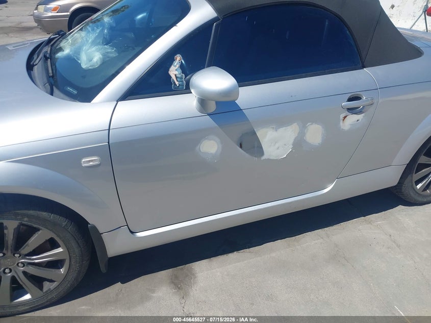 2001 Audi Tt VIN TRUTX28N011016513 IAAI salvage auction — NORMAL WEAR, Salvage Title - Dealer (California), sold $25 on 2026-07-29 (photo 6)