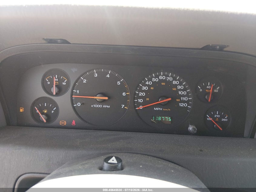 2001 Jeep Grand cherokee VIN 1J4GW48N11C667075 IAAI salvage auction — NORMAL WEAR, Clear (Colorado), sold $150 on 2026-07-22 (photo 7)