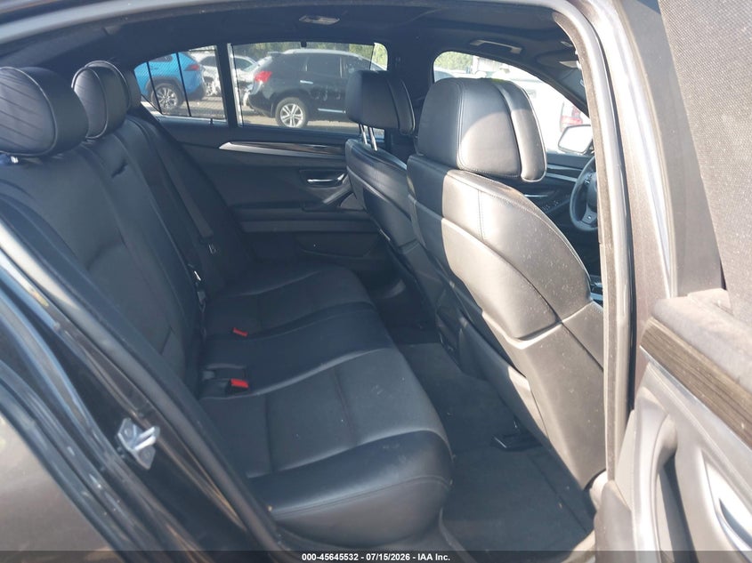 2013 BMW 5er VIN WBAFR9C51DD226863 IAAI salvage auction — NORMAL WEAR, Clear - Public Restricted (Oklahoma), sold $375 on 2026-07-29 (photo 8)