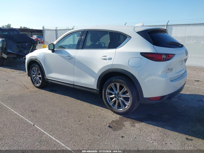 2021 Mazda Cx-5 VIN JM3KFBDM0M0352749 IAAI salvage auction — RIGHT FRONT, Salvage (Indiana), sold $8,750 on 2026-08-27 (photo 3)