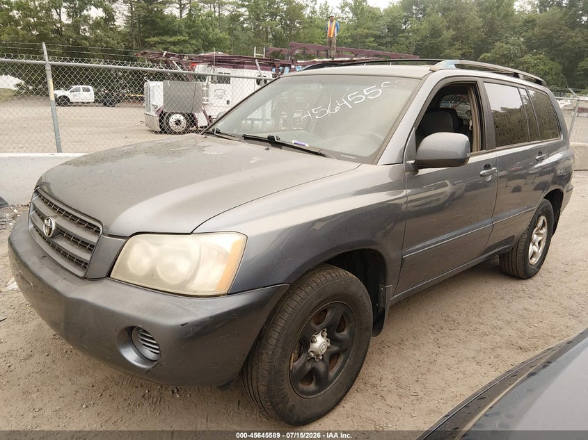 2003 Toyota Highlander VIN JTEGD21A530052178 IAAI salvage auction — NORMAL WEAR, Clear (Massachusetts), sold $125 on 2026-07-28 (photo 2)