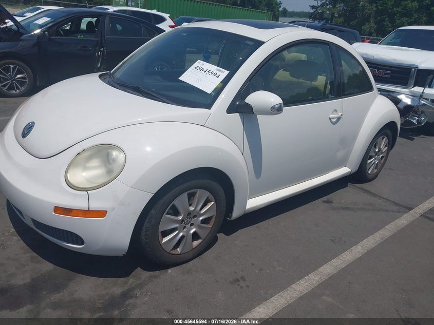 2009 Volkswagen Beetle VIN 3VWRW31CX9M509343 IAAI salvage auction — NORMAL WEAR, Clear (North Carolina), sold $250 on 2026-07-23 (photo 2)