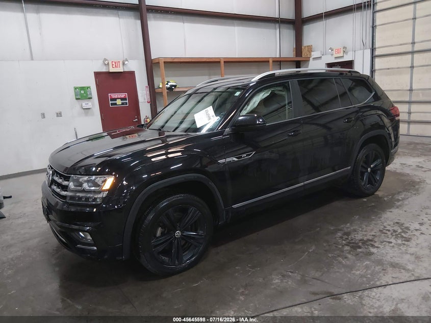 2018 Volkswagen Atlas VIN 1V2RR2CA0JC530593 IAAI salvage auction — RIGHT REAR, Salvage Title, sold $3,850 on 2026-08-07 (photo 2)