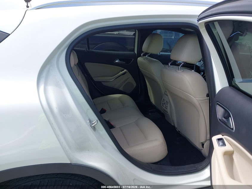 2017 Mercedes-benz Gla-class VIN WDCTG4EB9HJ343495 IAAI salvage auction — NORMAL WEAR, Clear - Dealer Only (California), sold $3,250 on 2026-07-29 (photo 8)