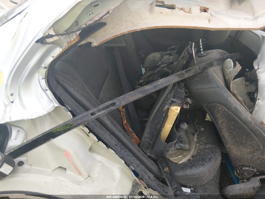 2008 Mercedes-benz C class VIN WDDGF54X08R016245 IAAI salvage auction — BIOHAZARD/CHEMICAL, Salvage (Arizona), sold $100 on 2026-08-06 (photo 8)
