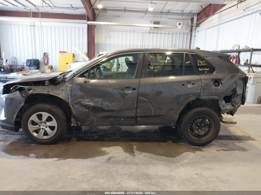 2022 Toyota Rav 4 VIN 2T3F1RFV3NW287822 IAAI salvage auction — LEFT SIDE, Salvage (Utah), sold $8,900 on 2026-08-24 (photo 6)
