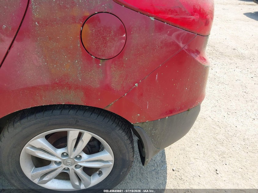 2012 Hyundai Tucson VIN KM8JUCAC6CU543705 IAAI salvage auction — NORMAL WEAR, Clear (Washington), sold $825 on 2026-07-29 (photo 6)
