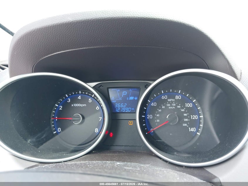 2012 Hyundai Tucson VIN KM8JUCAC6CU543705 IAAI salvage auction — NORMAL WEAR, Clear (Washington), sold $825 on 2026-07-29 (photo 7)