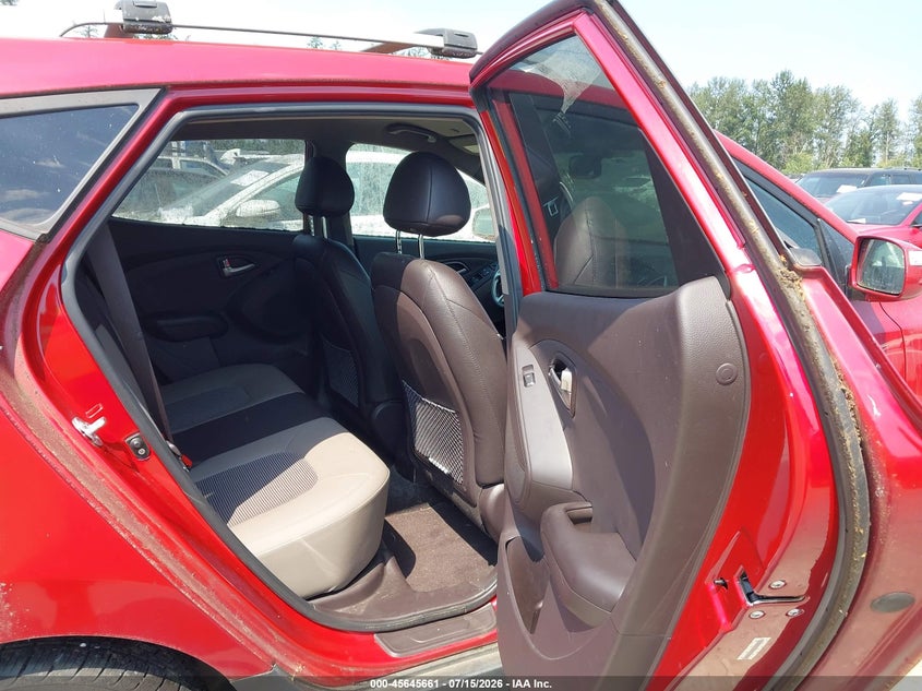 2012 Hyundai Tucson VIN KM8JUCAC6CU543705 IAAI salvage auction — NORMAL WEAR, Clear (Washington), sold $825 on 2026-07-29 (photo 8)