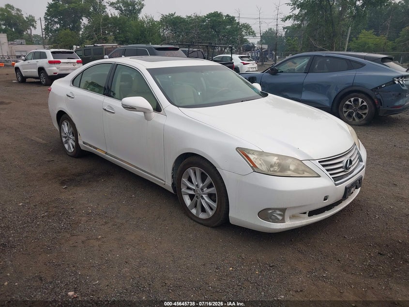 2011 Lexus Es 350 VIN JTHBK1EG0B2449179 IAAI salvage auction — NORMAL WEAR, Clear (New Jersey), sold $775 on 2026-07-27 (photo 1)