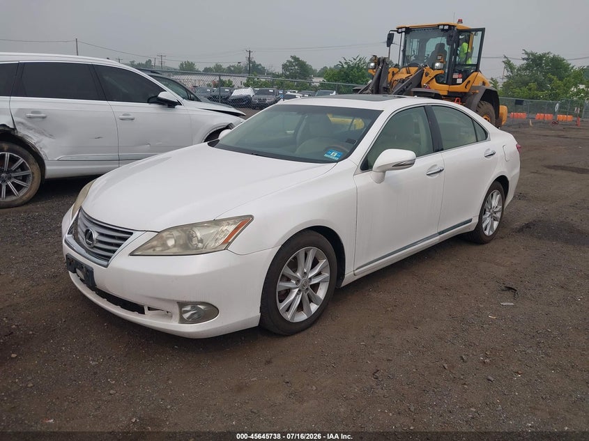 2011 Lexus Es 350 VIN JTHBK1EG0B2449179 IAAI salvage auction — NORMAL WEAR, Clear (New Jersey), sold $775 on 2026-07-27 (photo 2)