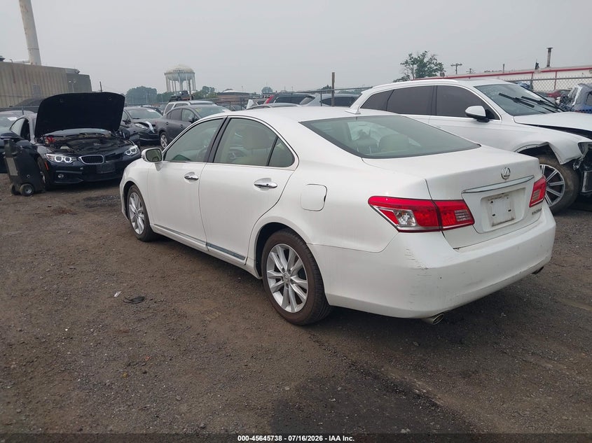 2011 Lexus Es 350 VIN JTHBK1EG0B2449179 IAAI salvage auction — NORMAL WEAR, Clear (New Jersey), sold $775 on 2026-07-27 (photo 3)