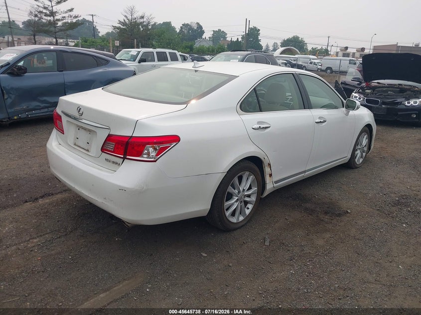 2011 Lexus Es 350 VIN JTHBK1EG0B2449179 IAAI salvage auction — NORMAL WEAR, Clear (New Jersey), sold $775 on 2026-07-27 (photo 4)