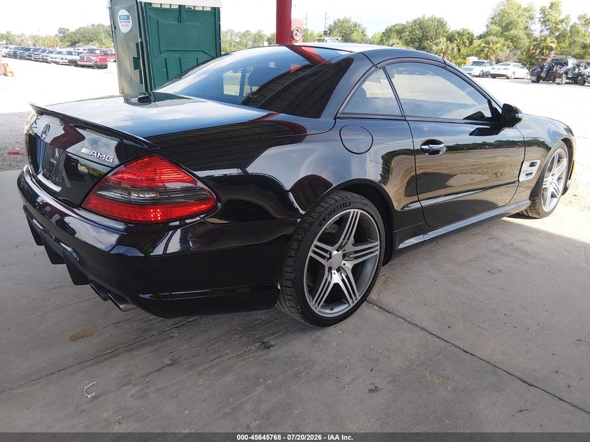 2011 Mercedes-benz Sl-class VIN WDBSK7AA9BF162694 IAAI salvage auction — NORMAL WEAR, Clear (Florida), sold $10,200 on 2026-07-28 (photo 4)