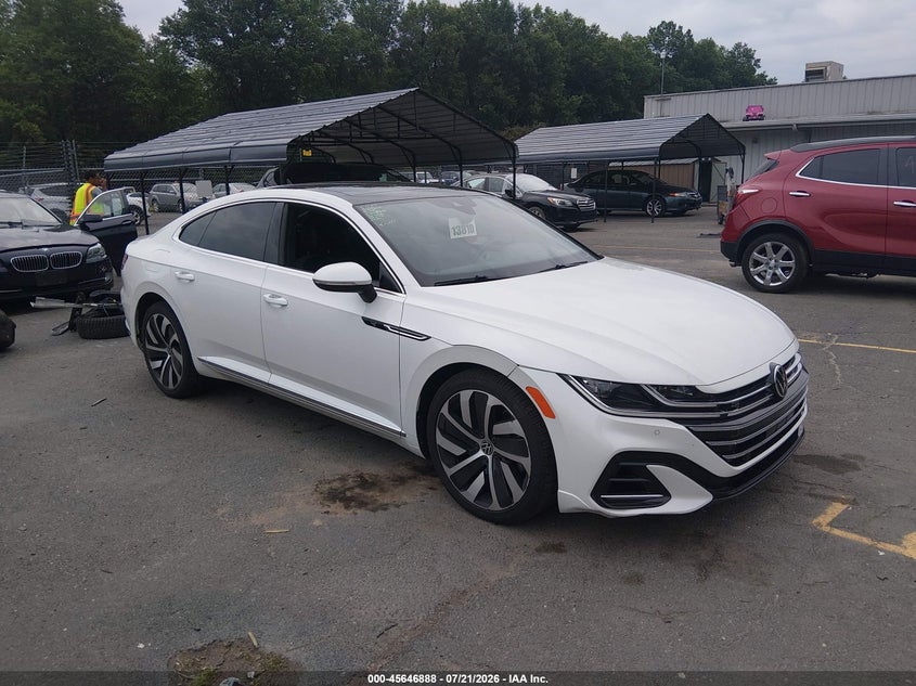 2021 Volkswagen Arteon VIN WVWSR7AN7ME010759 IAAI salvage auction — SIDE, Salvage Title, sold $9,700 on 2026-08-10 (photo 1)
