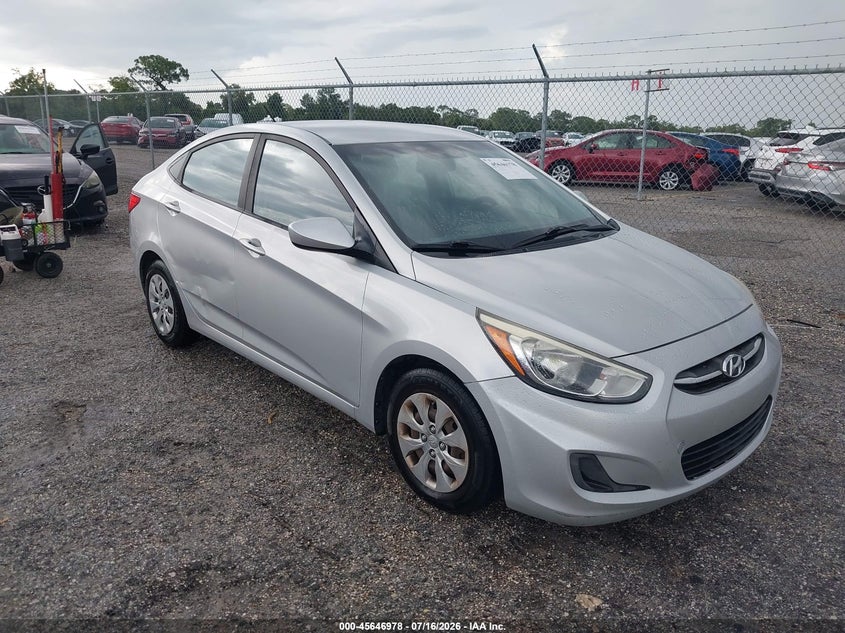 2016 Hyundai Accent VIN KMHCT4AE4GU077992 IAAI salvage auction — RIGHT SIDE, Clear (Florida), sold $1,225 on 2026-07-24 (photo 1)