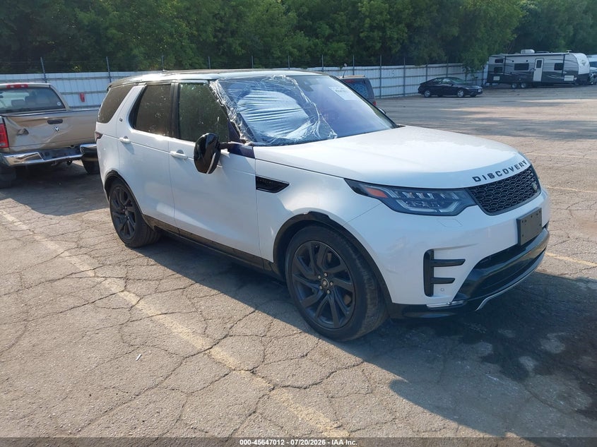 2018 Land rover Discovery VIN SALRT2RV2JA067955 IAAI salvage auction — ROOF, Salvage Title, sold $9,000 on 2026-09-21 (photo 1)
