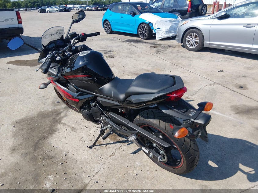 2012 Yamaha Fz VIN JYARJ18E7CA008634 IAAI salvage auction — NORMAL WEAR, Clear (Missouri), sold $575 on 2026-07-28 (photo 3)