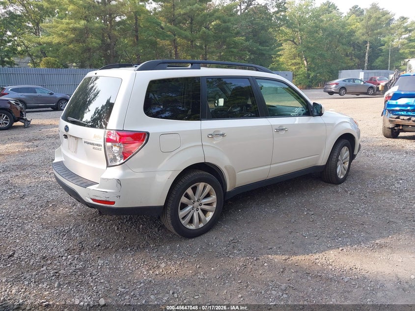 2012 Subaru Forester VIN JF2SHADC7CH405002 IAAI salvage auction — NORMAL WEAR, Clear (New Jersey), sold $25 on 2026-07-22 (photo 4)