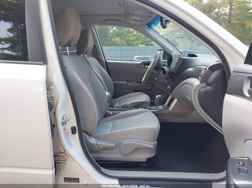 2012 Subaru Forester VIN JF2SHADC7CH405002 IAAI salvage auction — NORMAL WEAR, Clear (New Jersey), sold $25 on 2026-07-22 (photo 5)