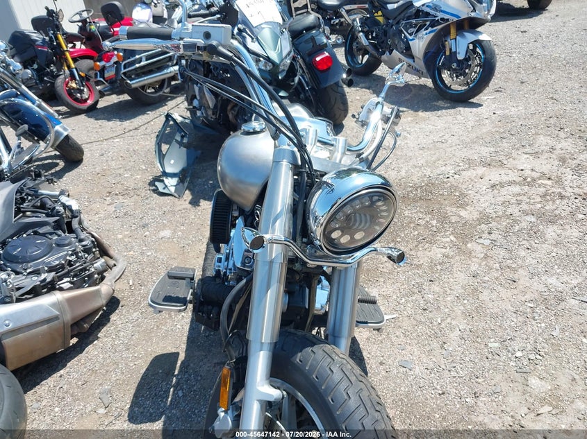 2004 Yamaha Xvs1100 VIN JYAVP11EX4A059974 IAAI salvage auction — NORMAL WEAR, Clear (Pennsylvania), sold $25 on 2026-07-24 (photo 5)