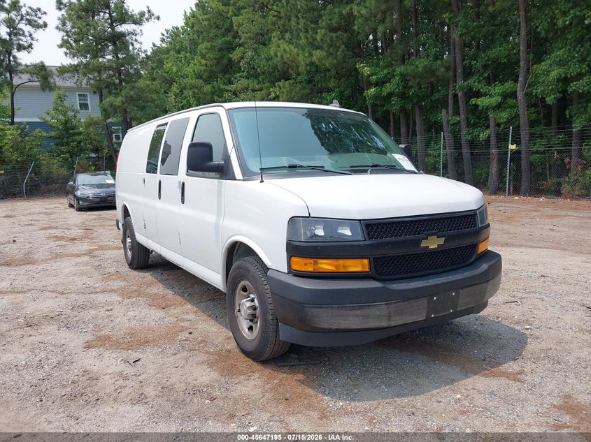 2018 Chevrolet Express 3500 VIN 1GCZGHFG0J1216822 IAAI salvage auction — NORMAL WEAR, SF97 (Virginia), sold $15,850 on 2026-07-22 (photo 1)