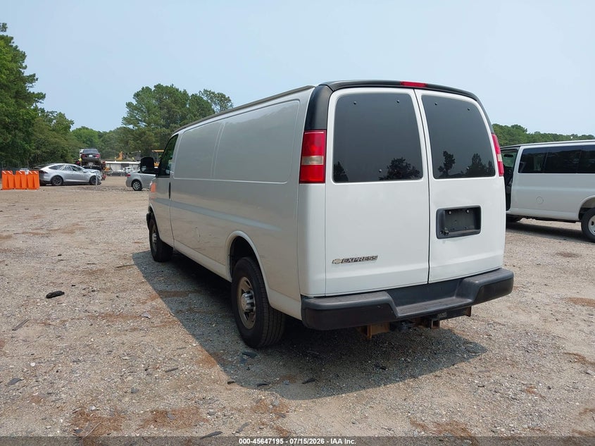 2018 Chevrolet Express 3500 VIN 1GCZGHFG0J1216822 IAAI salvage auction — NORMAL WEAR, SF97 (Virginia), sold $15,850 on 2026-07-22 (photo 3)
