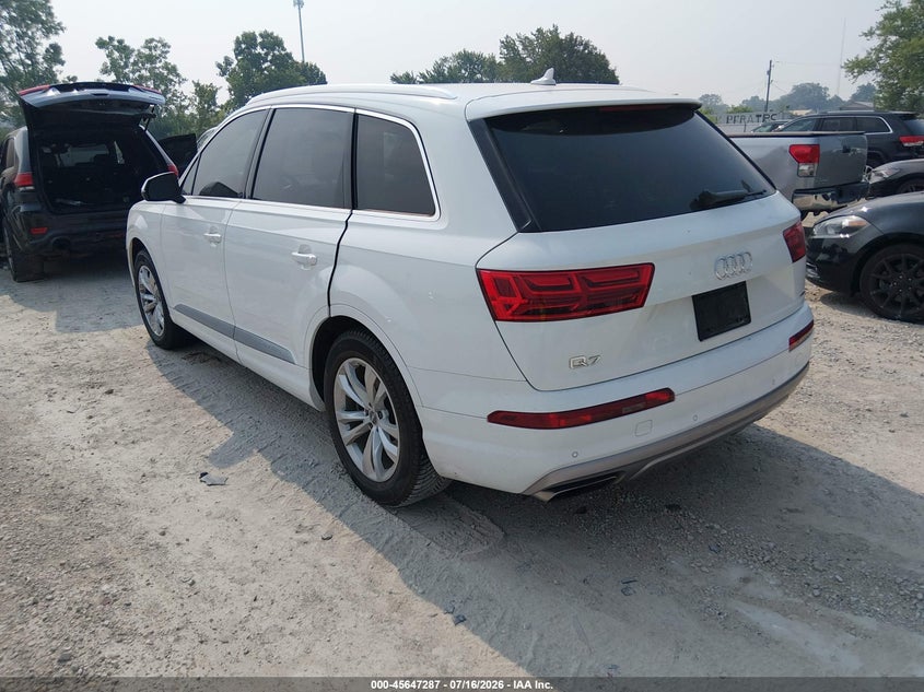 2017 Audi Q7 VIN WA1AHAF78HD044463 IAAI salvage auction — NORMAL WEAR, Clear (Illinois), sold $475 on 2026-07-28 (photo 3)