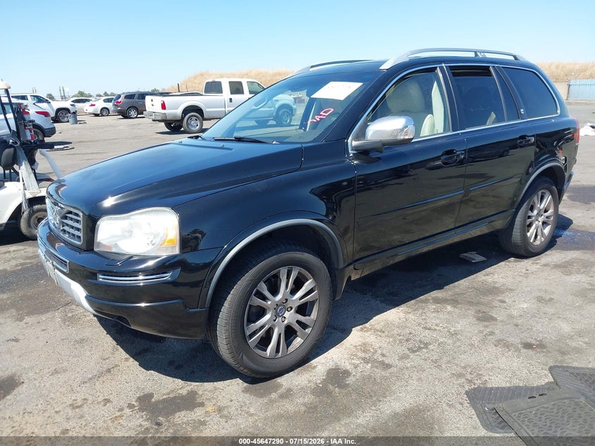 2013 Volvo Xc90 VIN YV4952CZ0D1666111 IAAI salvage auction — SIDE, Salvage (California), sold $550 on 2026-08-05 (photo 2)