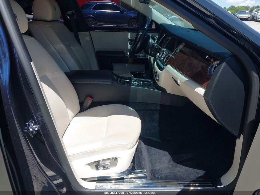 2011 Rolls-royce Ghost VIN SCA664S50BUX49585 IAAI salvage auction — LEFT FRONT, Salvage (Georgia), sold $41,500 on 2026-09-02 (photo 5)