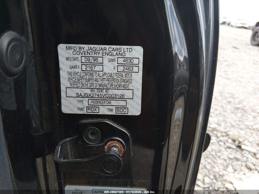 1997 Jaguar Xk VIN SAJGX2745VC003126 IAAI salvage auction — NORMAL WEAR, Clear (Tennessee), sold $400 on 2026-07-23 (photo 9)
