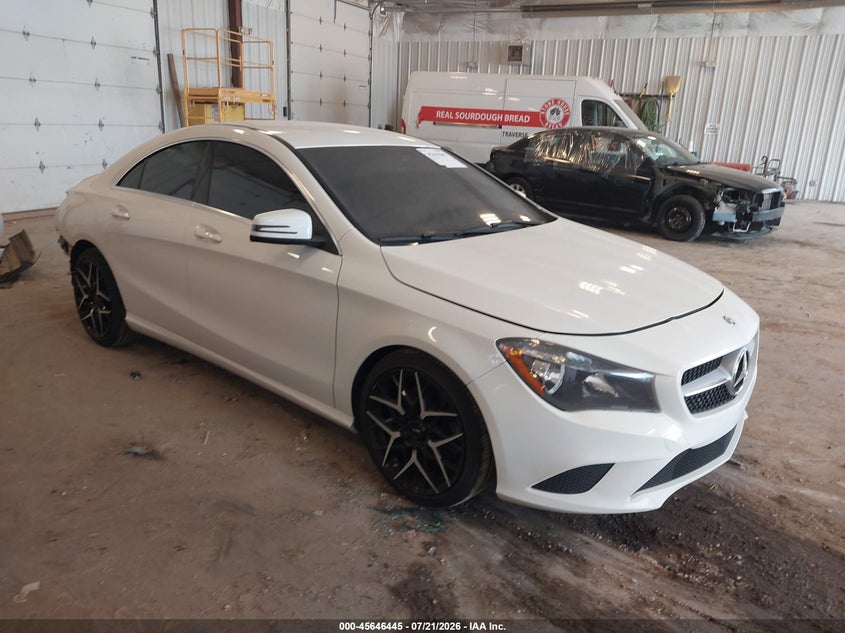 2016 Mercedes-benz Cla-klasse VIN WDDSJ4GBXGN313449 IAAI salvage auction — REAR END, Salvage Title, sold $3,225 on 2026-08-18 (photo 1)