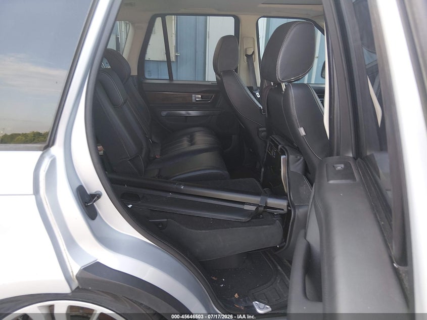 2012 Land rover Range rover sport VIN SALSK2D48CA732427 IAAI salvage auction — NORMAL WEAR, Clear (Indiana), sold $25 on 2026-07-29 (photo 8)