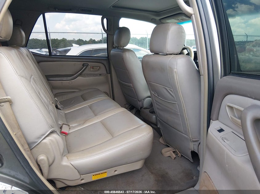 2005 Toyota Sequoia VIN 5TDBT44A95S257303 IAAI salvage auction — NORMAL WEAR, Clear (Georgia), sold $900 on 2026-07-24 (photo 8)