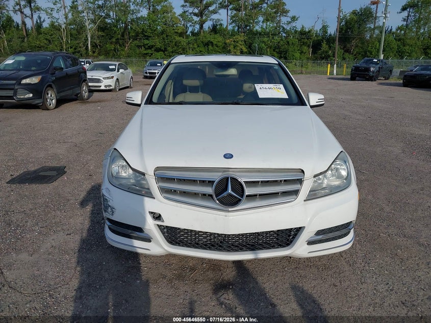 2013 Mercedes-benz C class VIN WDDGF4HB5DA804505 IAAI salvage auction — NORMAL WEAR, Clear (Florida), sold $1,075 on 2026-07-28 (photo 6)